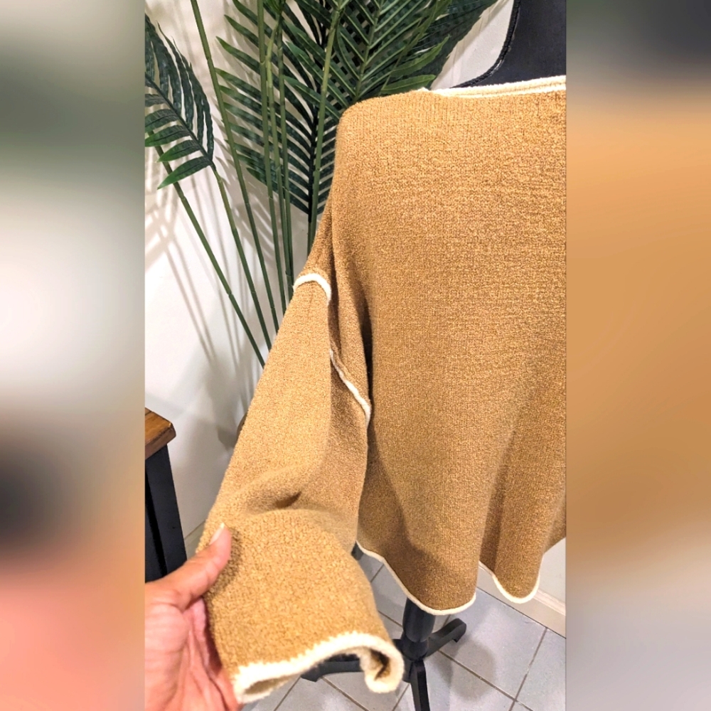 Sweater - Picture 5 of 7